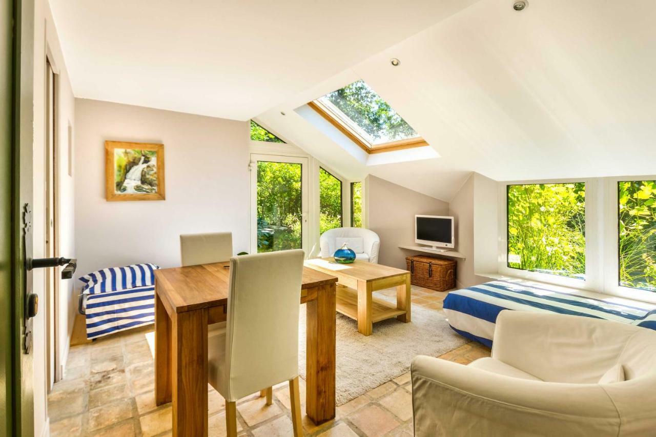 Maison des Bois Bievres Extérieur photo